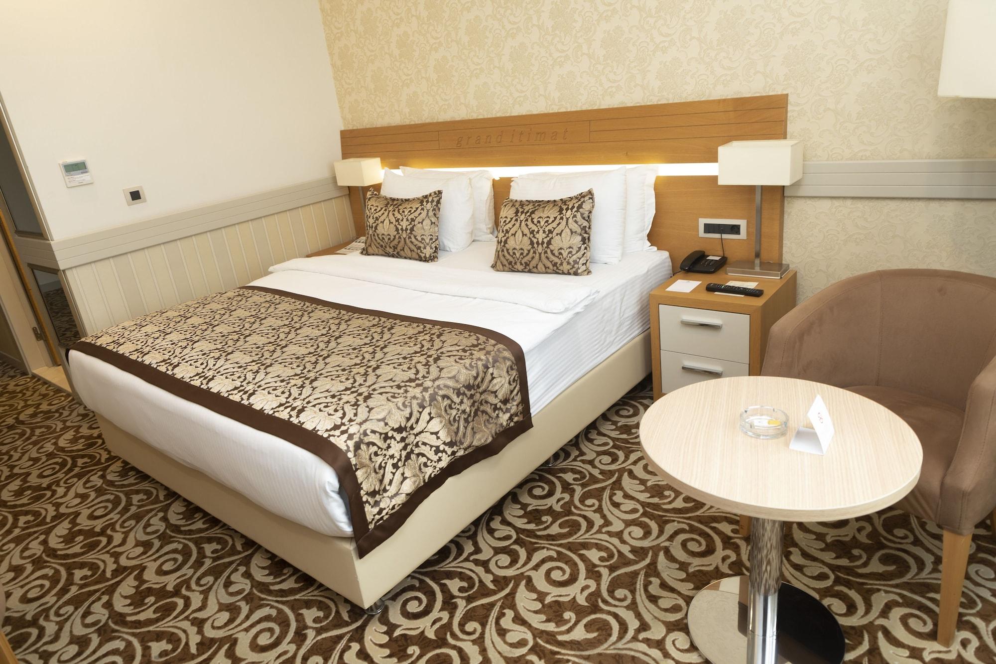 Grand Itimat Hotel Denizli  Bagian luar foto