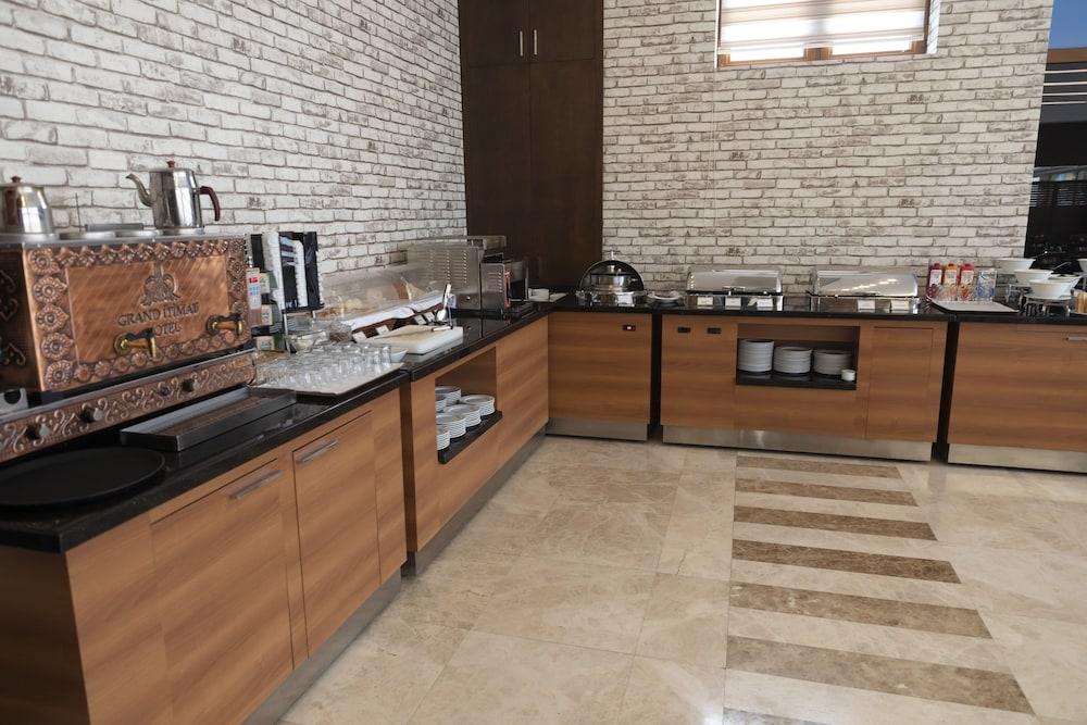 Grand Itimat Hotel Denizli  Bagian luar foto