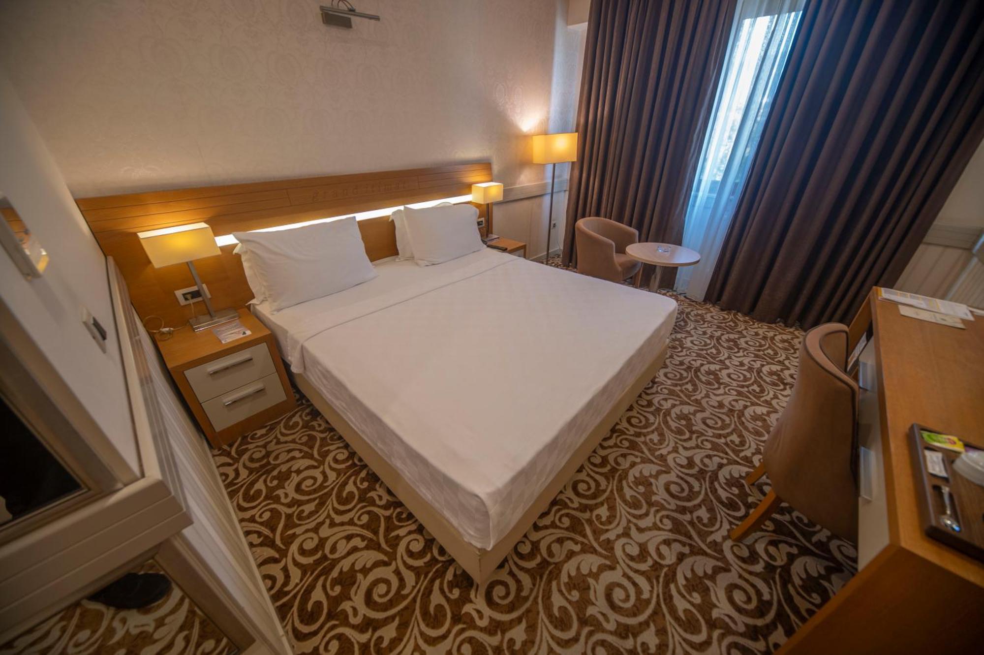 Grand Itimat Hotel Denizli  Bagian luar foto