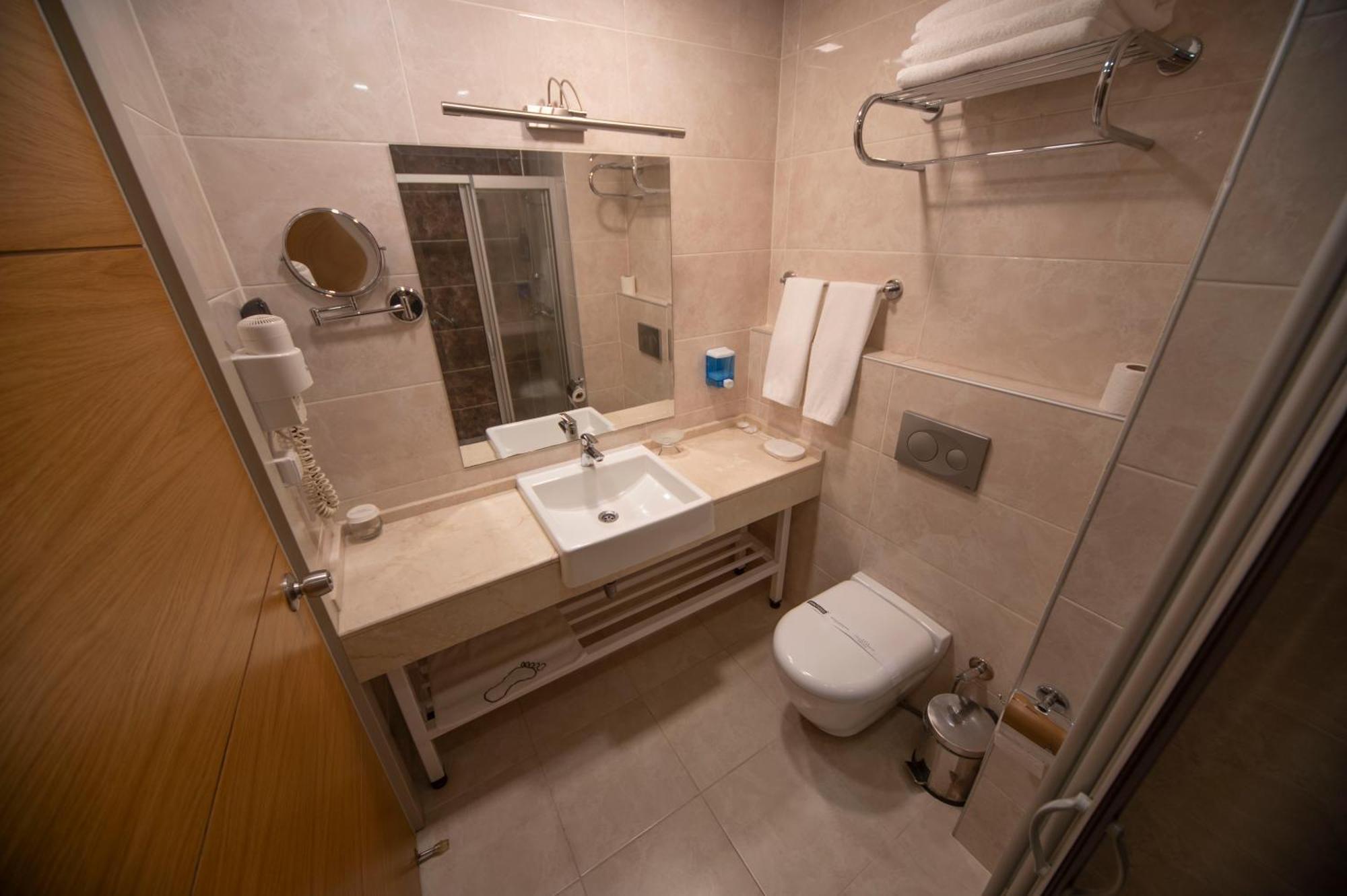 Grand Itimat Hotel Denizli  Bagian luar foto